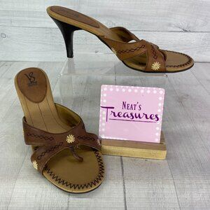 Victoria Spenser DONNE Brown Leather Embroidered Flowers Thong Sandals Sz 11
